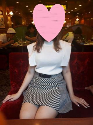 OL 165cmEカップの東京都在住26歳の女性会員さま No.2460